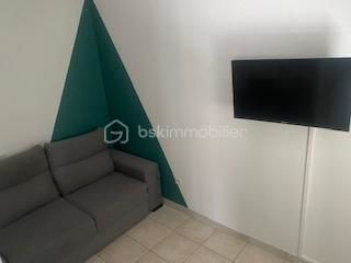  Immeuble � vendre 14 pi�ces 290 m�