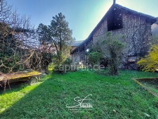  Remise / Grange � vendre 2 pi�ces 260 m�