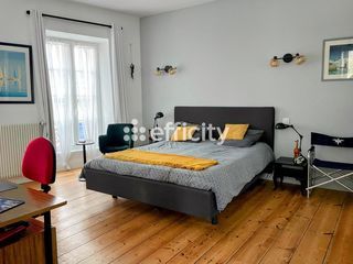  Maison � vendre 8 pi�ces 210 m�