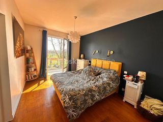  Maison � vendre 8 pi�ces 303 m�