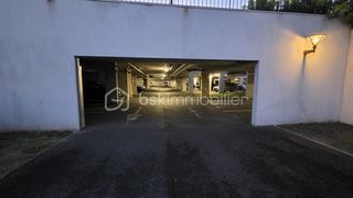  Parking / Garage � vendre 12 m�