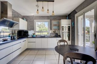  Maison � vendre 5 pi�ces 145 m�