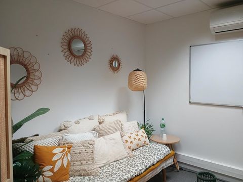 BOURG-EN-BRESSE - Cabinet m&eacute;dical 402 01000 Bourg en bresse