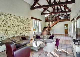  Propri�t�/ch�teau � vendre 10 pi�ces 366 m�