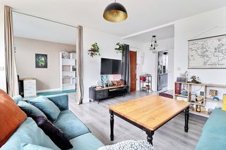  Appartement � louer 4 pi�ces 77 m�