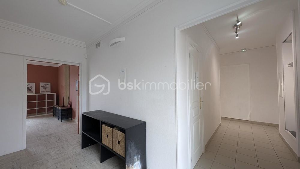 � vendre  Propri�t�/ch�teau Caen (14000)