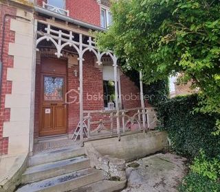  Propri�t�/ch�teau � vendre 11 pi�ces 175 m�