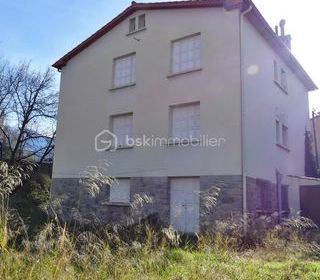  Maison � vendre 9 pi�ces 210 m�