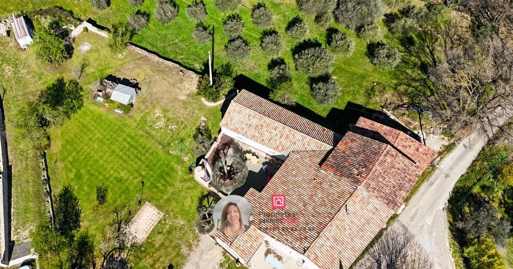 � vendre  Maison Figani�res (83830)