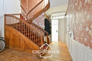  Maison � vendre 12 pi�ces 325 m�