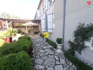  Maison � vendre 9 pi�ces 280 m�