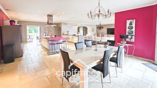  Maison � vendre 8 pi�ces 428 m�