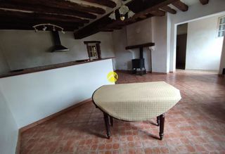  Propri�t�/ch�teau � vendre 2 pi�ces 87 m�