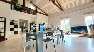  Propri�t�/ch�teau � vendre 7 pi�ces 307 m�