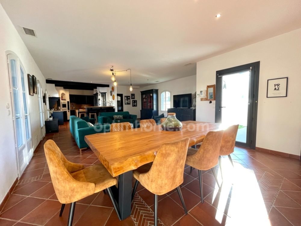 � vendre  Maison Aigues-Mortes (30220)