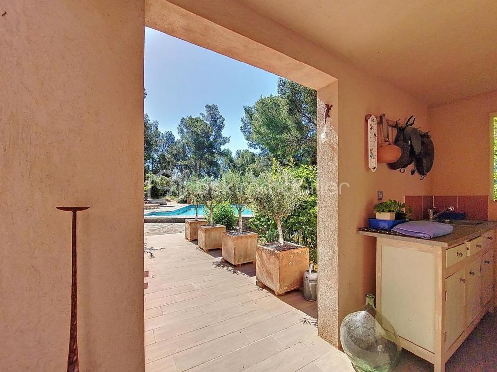 � vendre  Villa Ollioules (83190)