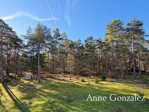   VIENNE EN VAL, � trente minutes d'ORLEANS aux portes de l'Or�e de Sologne Propri�t� � vendre avec 24 hectares bois�s et son �tan Maison - 6 pi�ce(s) - 180 m�