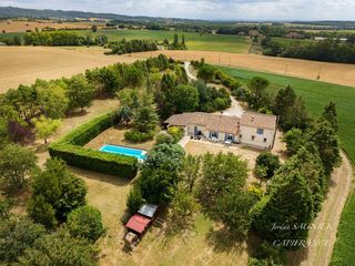  Propri�t�/ch�teau � vendre 6 pi�ces 180 m�