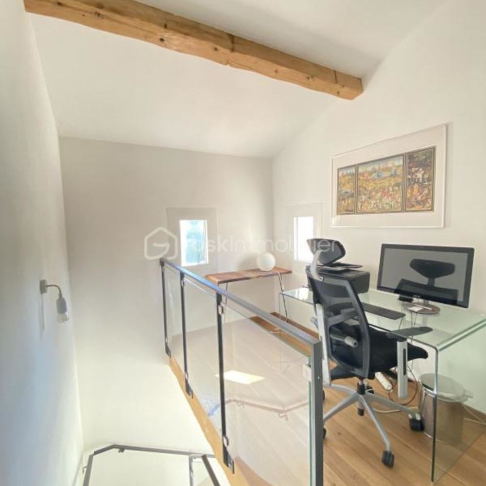 � vendre  Villa Pourri�res (83910)