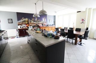  Maison � vendre 6 pi�ces 145 m�