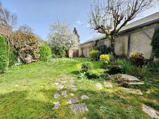  Maison � vendre 9 pi�ces 260 m�