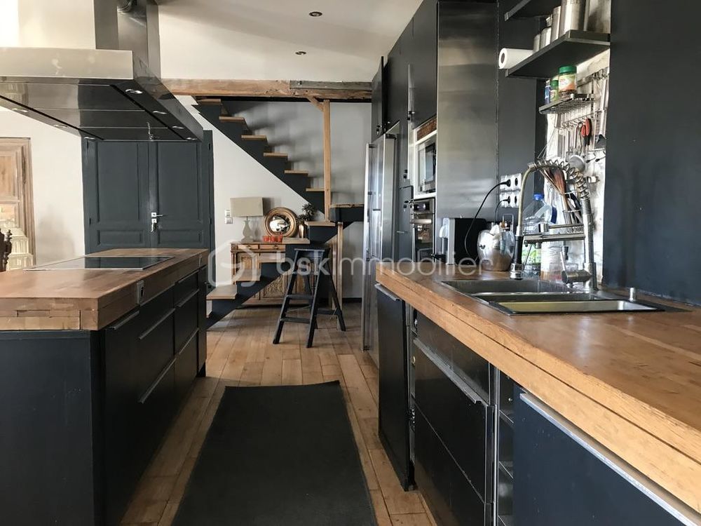 � vendre  Propri�t�/ch�teau Fontainebleau (77300)