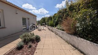  Maison � vendre 8 pi�ces 227 m�