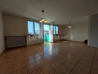  Appartement � vendre 4 pi�ces 70 m�