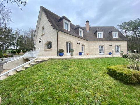   Dpt Oise (60), � vendre TROISSEREUX maison P7 de 296 m� - Terrain de 6 000,00 m� Maison - 7 pi�ce(s) - 296 m�