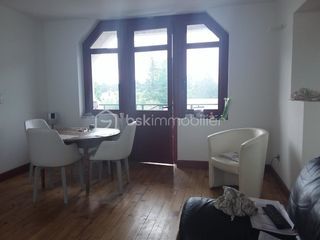  Immeuble � vendre 15 + pi�ces 300 m�