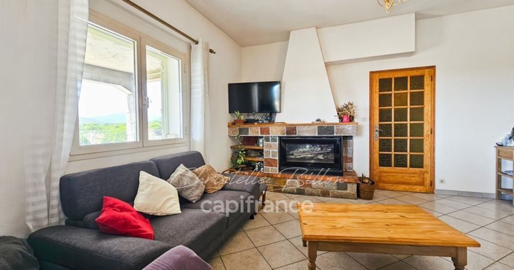 � vendre  Villa Ste Lucie De Porto Vecchio (20144)