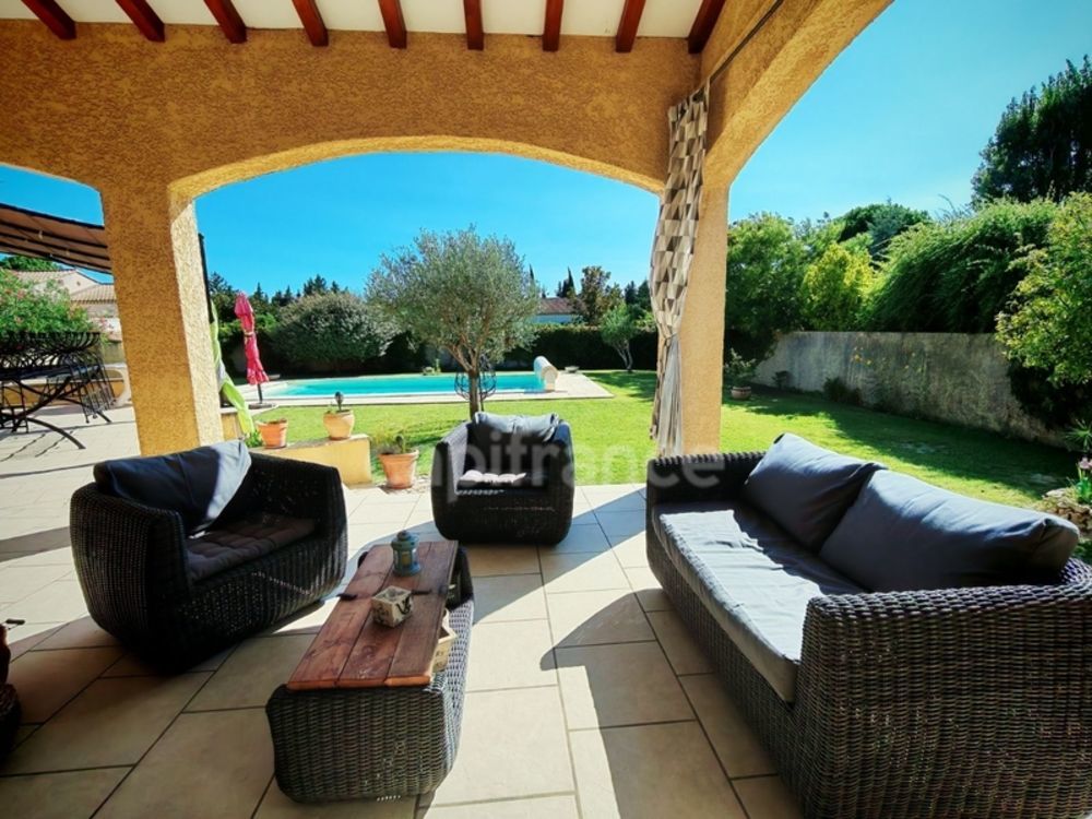 � vendre  Maison Fontvieille (13990)