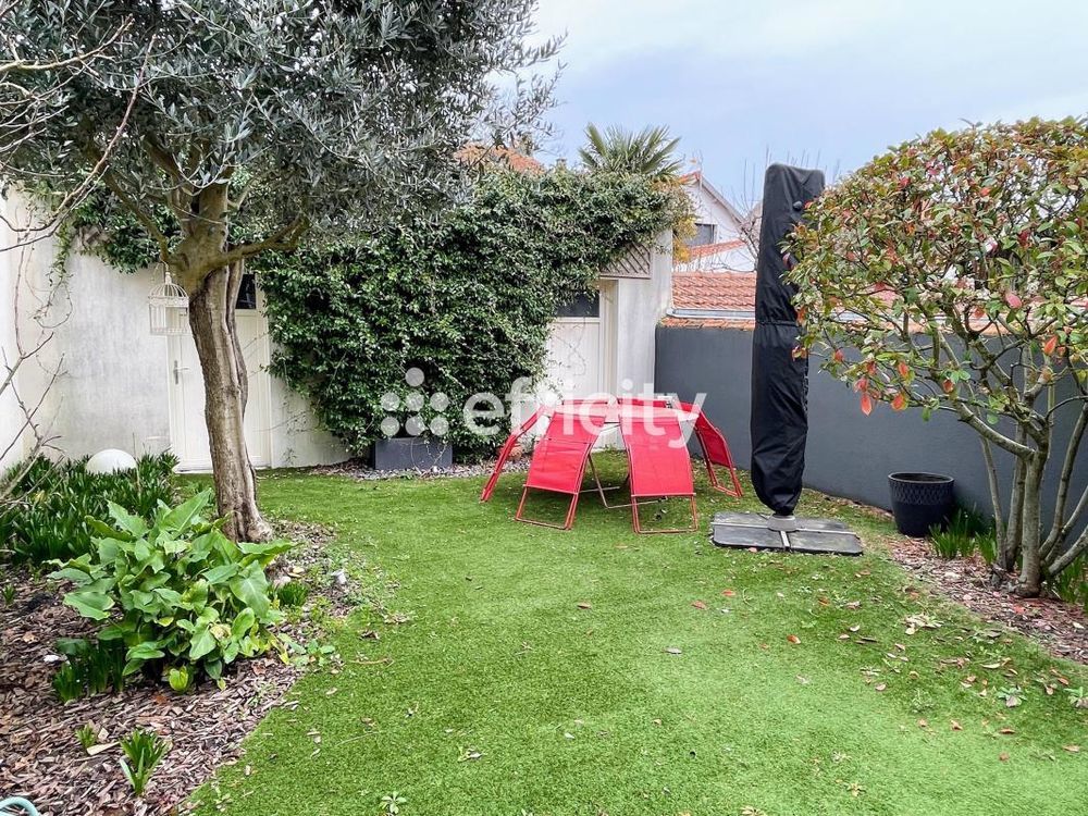 � vendre  Maison La Rochelle (17000)