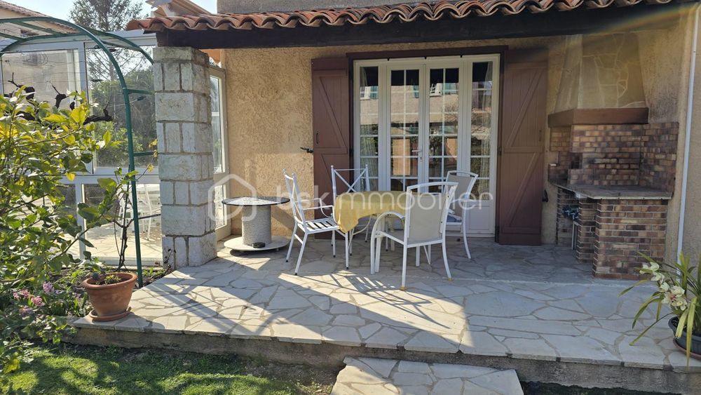 � vendre  Maison Antibes (06600)