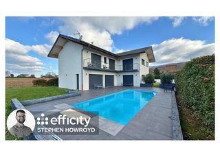  Villa � vendre 5 pi�ces 243 m�