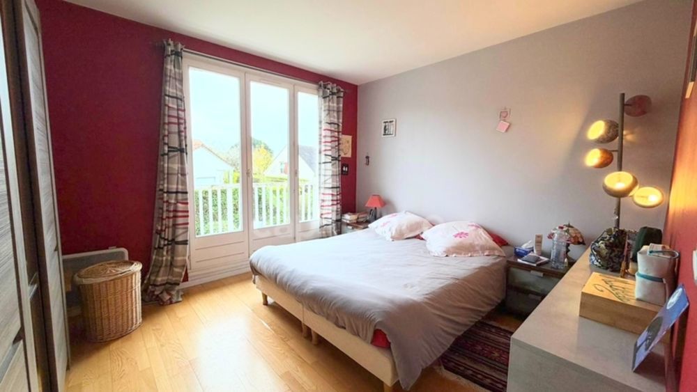 � vendre  Maison Noisy-le-Roi (78590)
