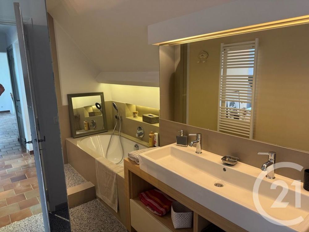 � vendre  Propri�t�/ch�teau Waben (62180)