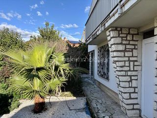  Maison � vendre 4 pi�ces 145 m�