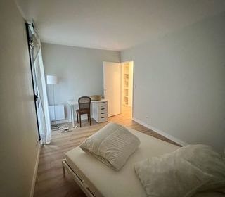  Appartement � louer 4 pi�ces 80 m�