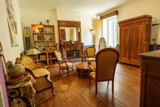  Maison � vendre 10 pi�ces 246 m�