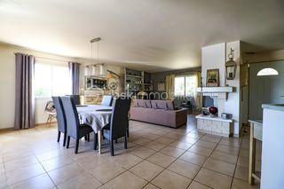  Villa � vendre 6 pi�ces 192 m�