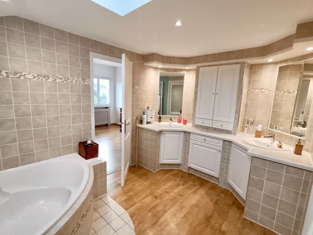 � vendre  Maison Jarrie (38560)