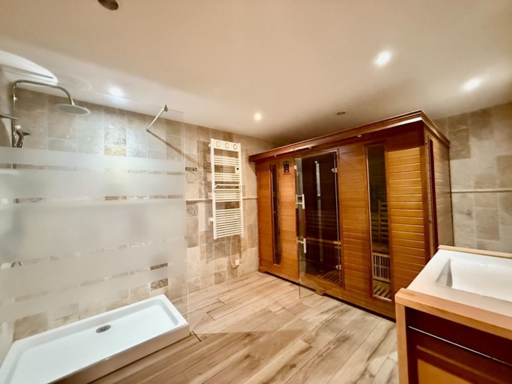 � vendre  Villa Grasse (06130)