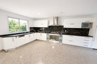  Maison � vendre 6 pi�ces 185 m�