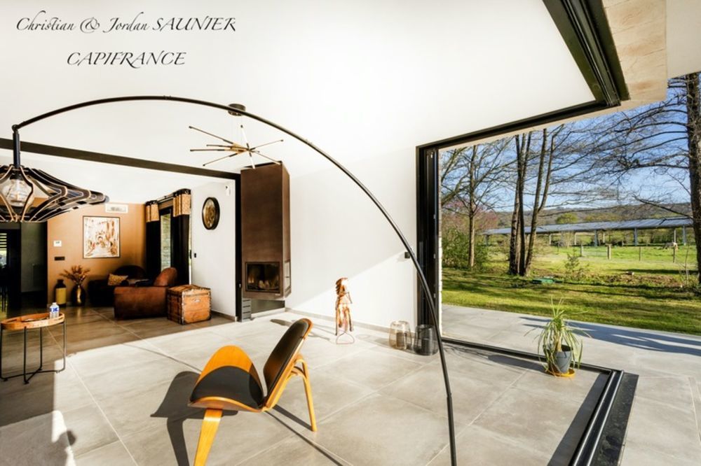 � vendre  Propri�t�/ch�teau Revel (31250)