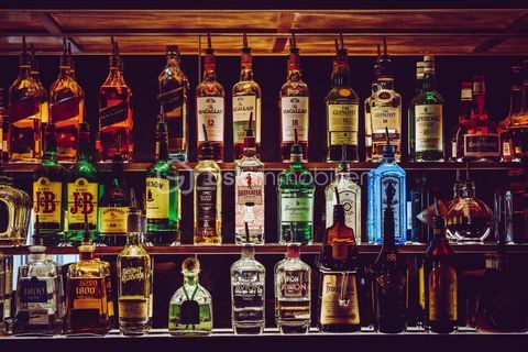 A SAISIR 218000 06400 Cannes