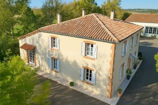  Propri�t�/ch�teau � vendre 4 pi�ces 136 m�