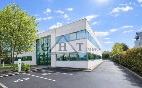 A LOUER Immeuble ind&eacute;pendant de bureaux � Morangis (Zone industrielle) 13717 91420 Morangis