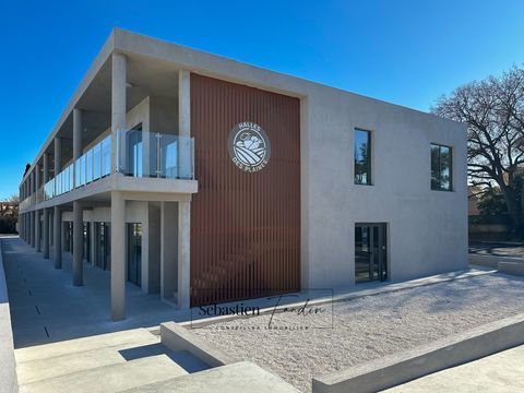 Bureau &agrave; louer LA SEYNE SUR MER (83) � 24 M&sup2; � FORTE VISIBILIT&Eacute; � BUREAUX NEUFS � PMR � STATIONNEMENTS 865 83500 La seyne sur mer