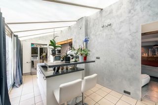  Maison � vendre 10 pi�ces 240 m�